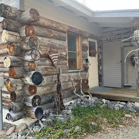 Rauhallinen Kelohuoneisto Laehellae Palveluita, Peacefull Log At Yllaes * Yllasjarvi