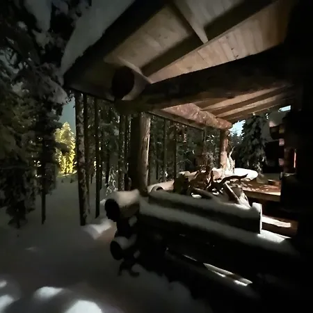 Apartment Rauhallinen Kelohuoneisto Laehellae Palveluita, Peacefull Log At Yllaes Yllasjarvi