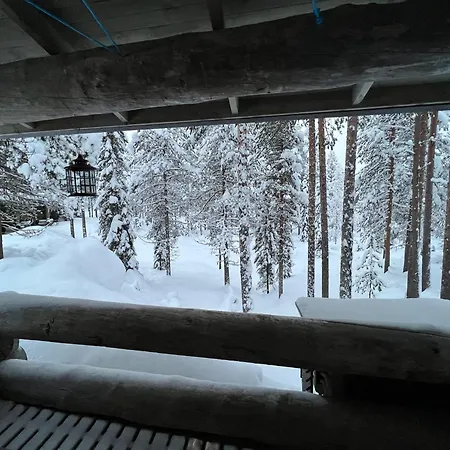 Rauhallinen Kelohuoneisto Laehellae Palveluita, Peacefull Log At Yllaes